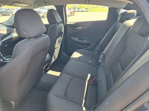 Used 2025 Chevrolet Malibu RS FWD image 12