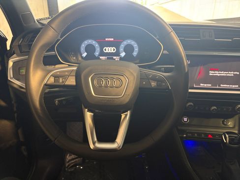 Used 2023 Audi Q3 2.0T Premium Plus AWD/4WD image 15