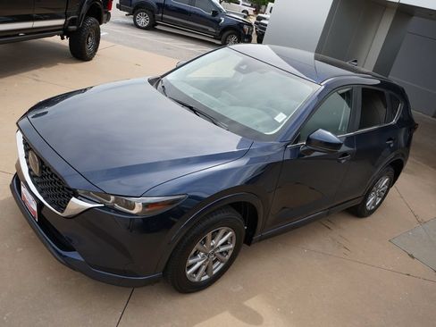 Used 2025 MAZDA CX-5 AWD 2.5 S w/ Select Package image 13