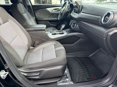 Used 2024 Chevrolet Blazer LT w/ Convenience Package image 12