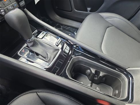 New 2026 Jeep Compass Limited image 25