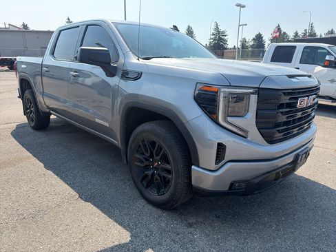 Used 2023 GMC Sierra 1500 Elevation AWD/4WD image 6