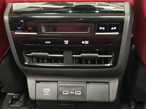 Used 2022 Acura MDX A-Spec image 33