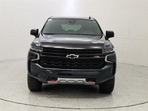 Used 2023 Chevrolet Tahoe Z71 w/ Luxury Package AWD/4WD image 2