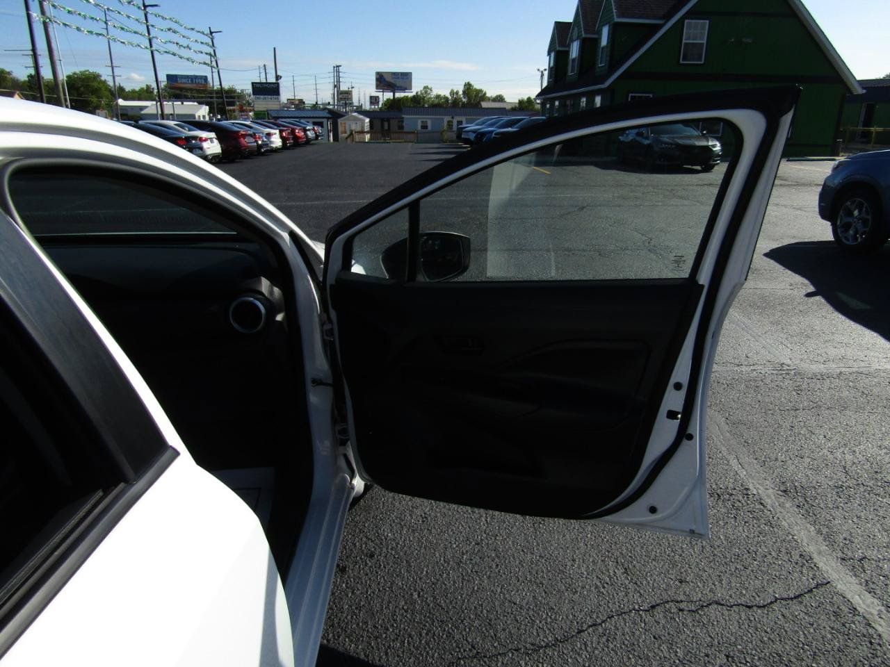Used 2020 Nissan Versa S FWD image 22