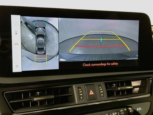Used 2024 Lexus ES 300h F Sport w/ Accessory Package (Z1) FWD image 13