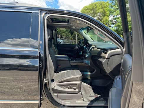 Used 2018 GMC Yukon XL Denali AWD/4WD image 39