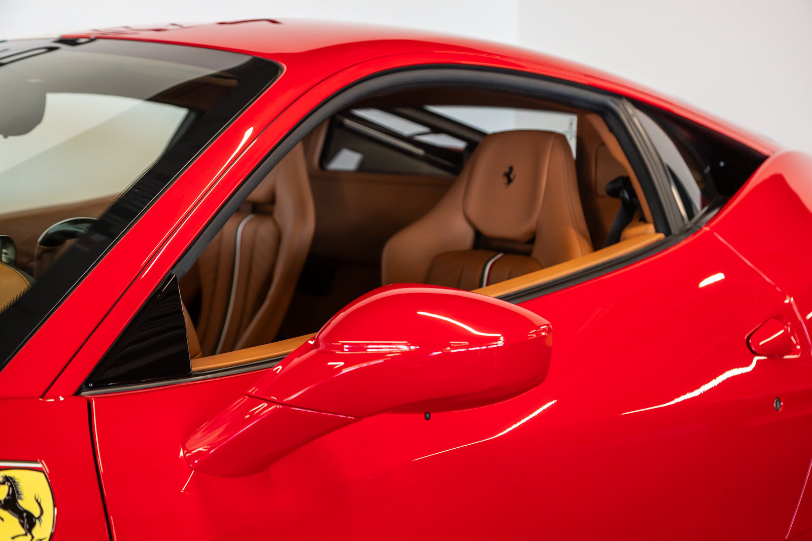 Used 2015 Ferrari 458 Speciale Coupe RWD image 25