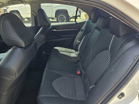 Certified 2022 Toyota Camry SE w/ Carpet Mat Package (TMS) FWD image 16