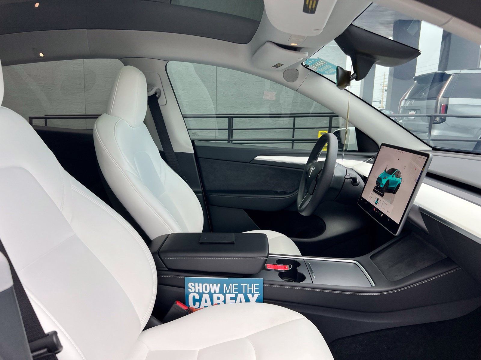 Used 2025 Tesla Model Y Long Range RWD image 68