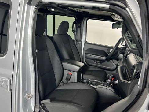 Used 2023 Jeep Wrangler Unlimited image 36