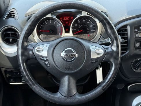 Used 2014 Nissan Juke S AWD/4WD image 17
