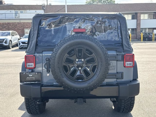 Used 2015 Jeep Wrangler Sport AWD/4WD image 32