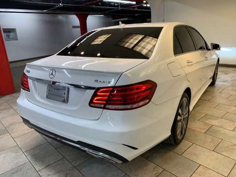Used 2016 Mercedes-Benz E 350 4MATIC Sedan image 7