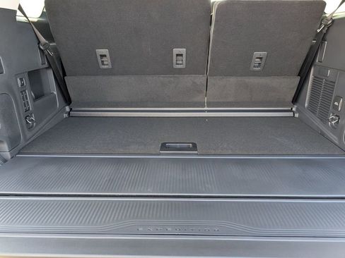 New 2026 Ford Expedition Active AWD/4WD image 19