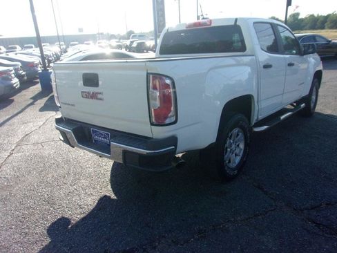 Used 2016 GMC Canyon 2WD Crew Cab w/ Convenience Package image 5