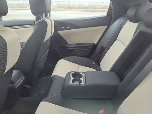 Used 2019 Honda Civic EX image 7