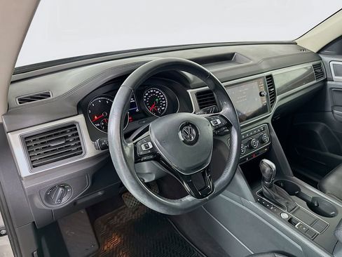 Used 2018 Volkswagen Atlas SE image 10