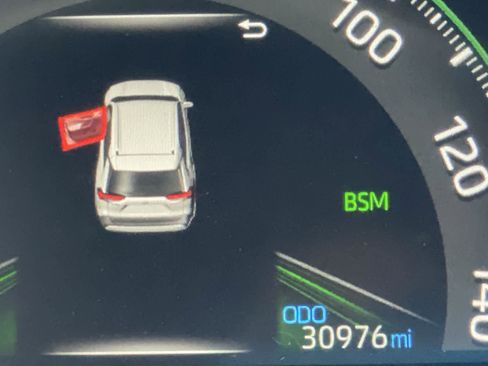 Used 2024 Toyota RAV4 XLE image 38