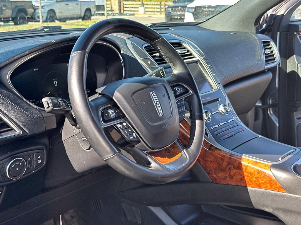 Used 2020 Lincoln Nautilus Reserve AWD/4WD image 29