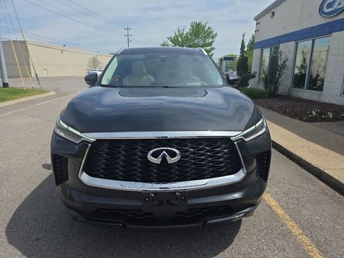 Used 2023 INFINITI QX60 Luxe w/ Vision Package image 9