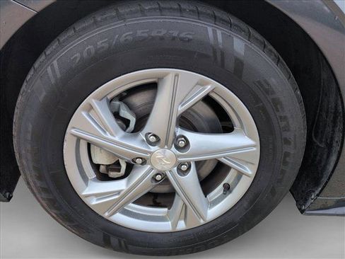 Used 2022 Hyundai Sonata SE image 23