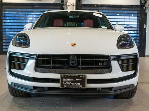 Certified 2025 Porsche Macan S AWD/4WD image 6