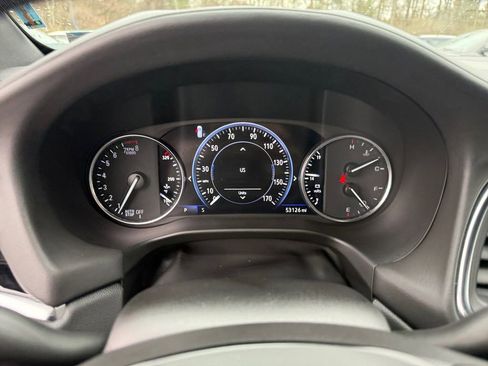 Used 2023 Buick Enclave Avenir AWD/4WD image 16
