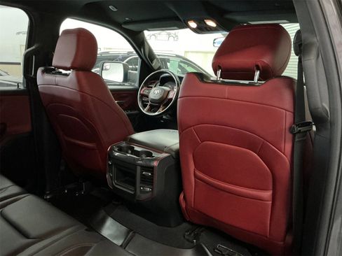 Used 2019 RAM 1500 Rebel image 15