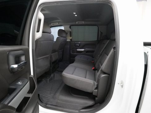 Used 2018 Chevrolet Silverado 1500 LT w/ All Star Edition image 15