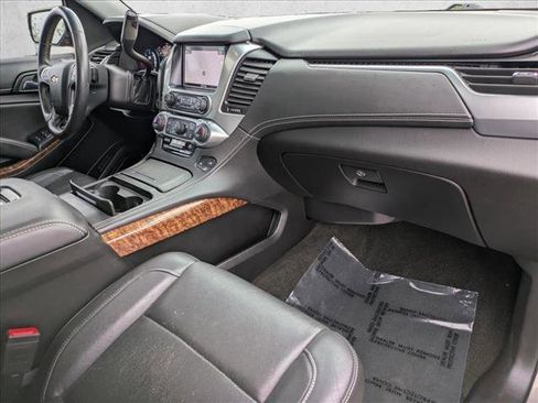 Used 2017 Chevrolet Tahoe Premier AWD/4WD image 25