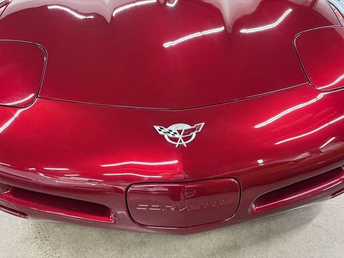 Used 2003 Chevrolet Corvette Convertible w/ Preferred Equipment Group1 image 26