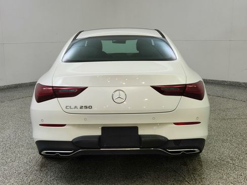 Used 2025 Mercedes-Benz CLA 250 image 6
