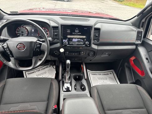 Used 2024 Nissan Frontier PRO-4X w/ Off-Road Protection Package AWD/4WD image 13