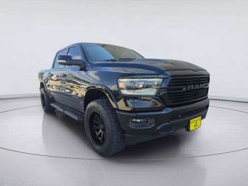 Used 2022 RAM 1500 Laramie AWD/4WD image 7