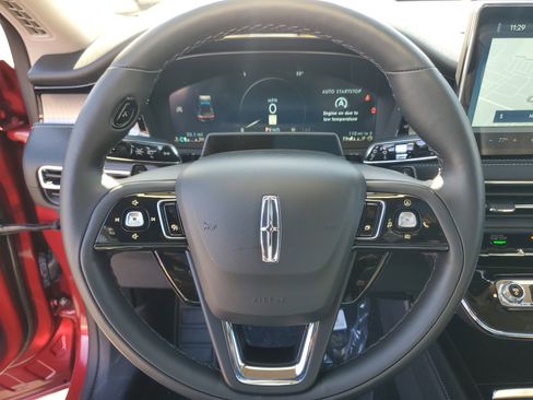 New 2025 Lincoln Corsair Reserve w/ Equipment Group 202A image 16