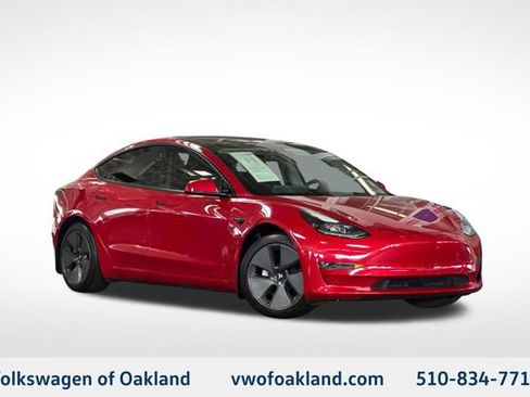 Used 2022 Tesla Model 3 Long Range AWD/4WD image 1