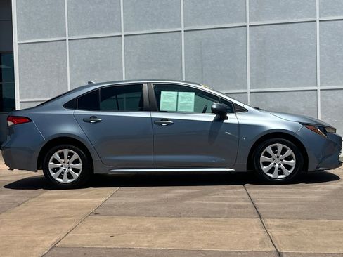Used 2023 Toyota Corolla LE FWD image 3