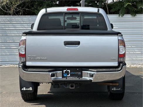 Used 2011 Toyota Tacoma 4x4 Double Cab w/ TRD Off-Road Pkg image 11