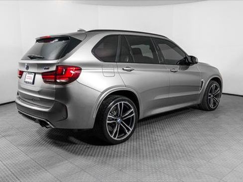 Used 2016 BMW X5 M image 8