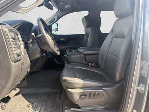 Used 2019 Chevrolet Silverado 1500 RST AWD/4WD image 11