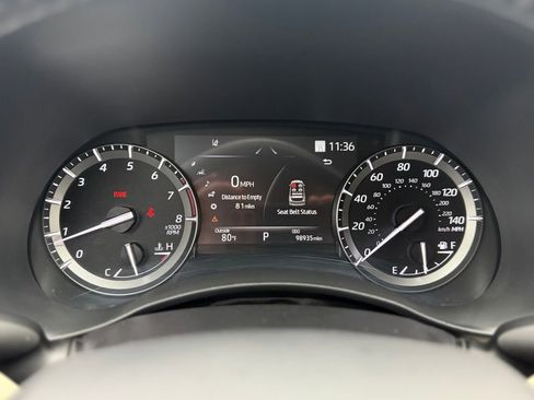 Used 2021 Toyota Highlander Platinum AWD/4WD image 18