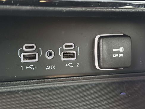 Used 2024 Jeep Grand Cherokee L Altitude image 20