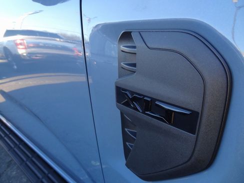 Certified 2025 Ford Ranger XLT image 18
