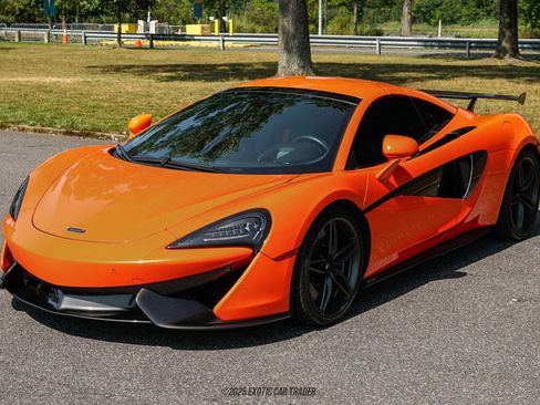 Used 2019 McLaren 570S Spider image 16