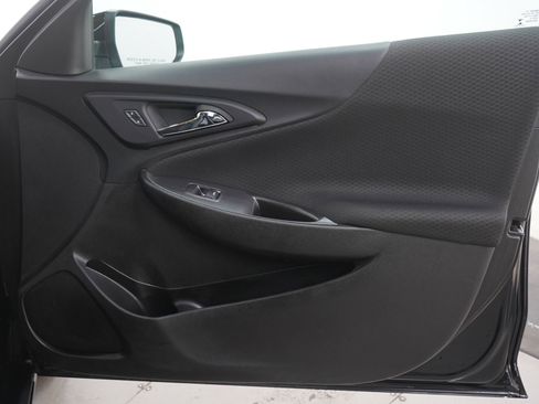 Used 2023 Chevrolet Malibu RS FWD image 9