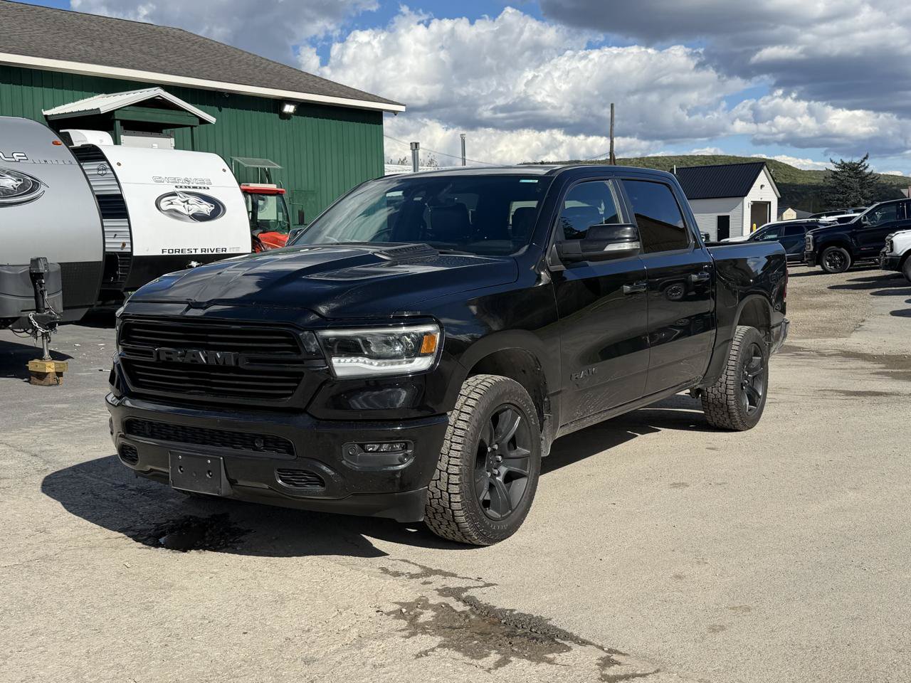Used 2022 RAM 1500 Sport w/ G/T Package AWD/4WD image 1