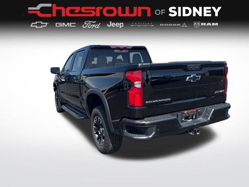 Used 2024 Chevrolet Silverado 1500 ZR2 w/ Technology Package image 3