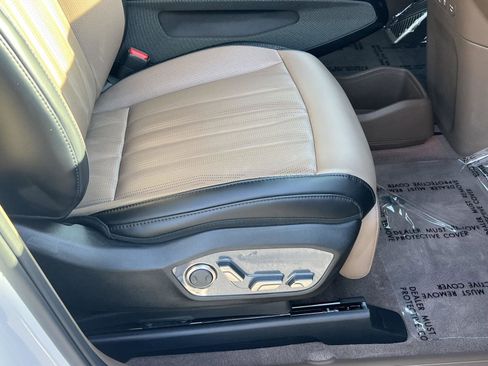 Used 2026 Kia EV9 GT-Line AWD/4WD image 18