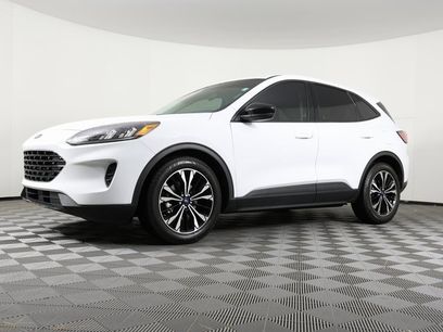 Used 2022 Ford Escape SE w/ SE Sport Appearance Package